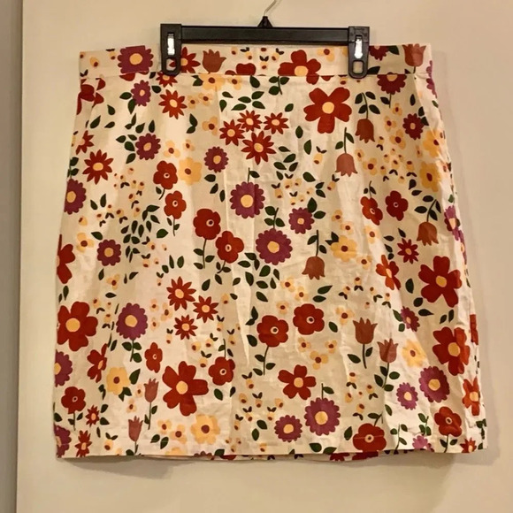MODCLOTH x PRINCESS HIGHWAY NWOT Floral Mini Skirt‎ in Cream - Picture 6 of 12